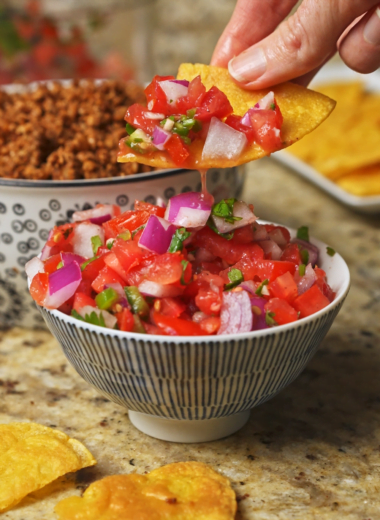 Refreshing Salsa Recipe (Ready in 12 Minutes!)